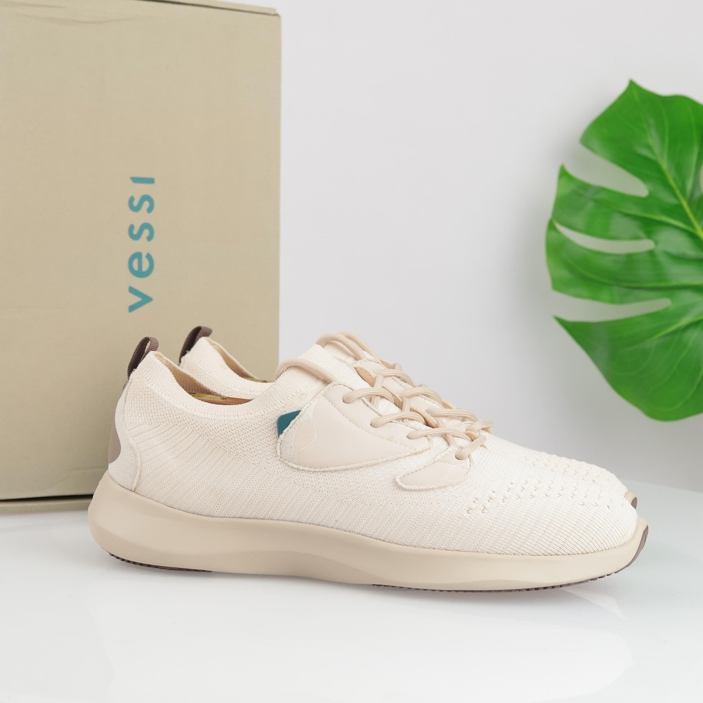Vessi Shoes Womens Everyday Move Sneakers Size 11 Waterproof Beige Knit Comfort